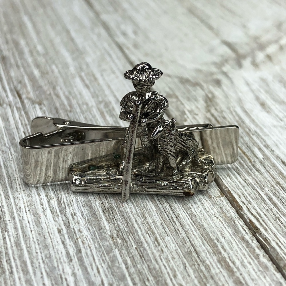 Vintage Sarah Coventry Tom Sawyer River Raft Tie Bar